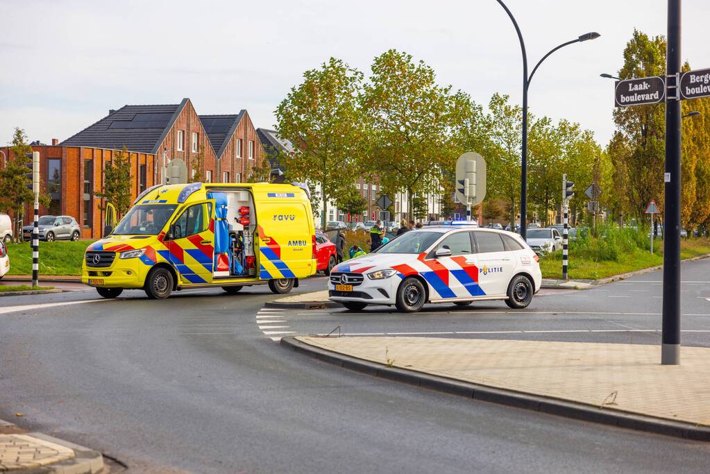 Kop-staart botsing voor stoplicht
