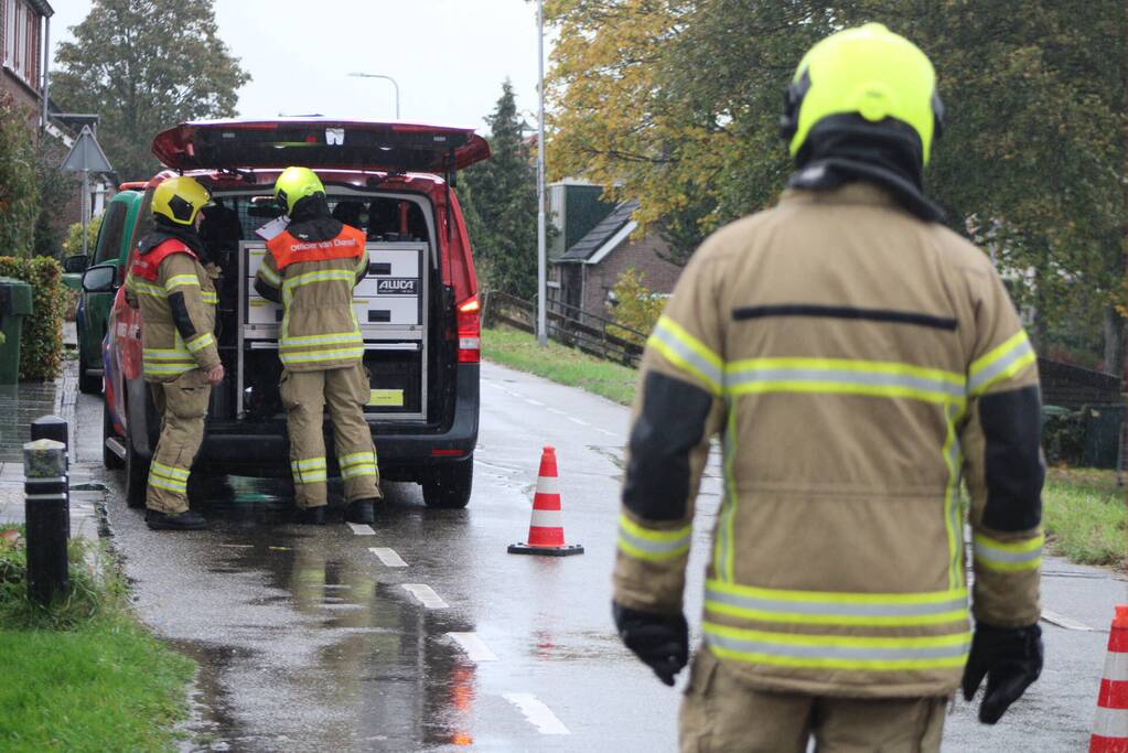 Flinke olielekkage in woonboot