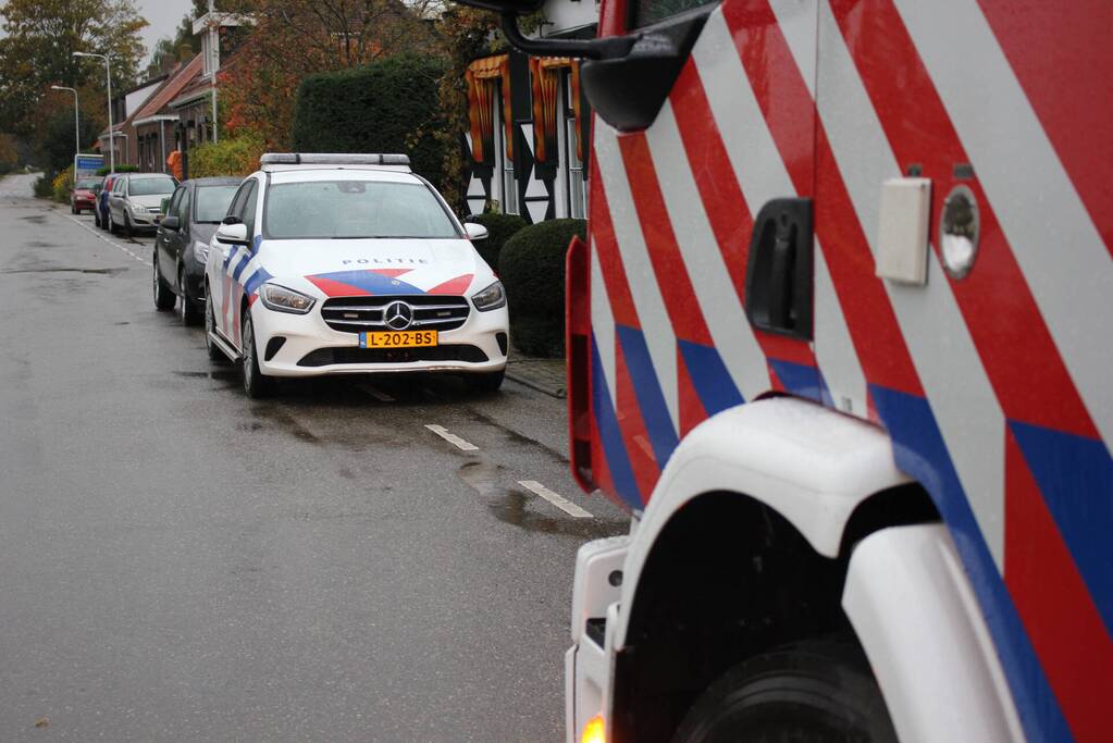 Flinke olielekkage in woonboot