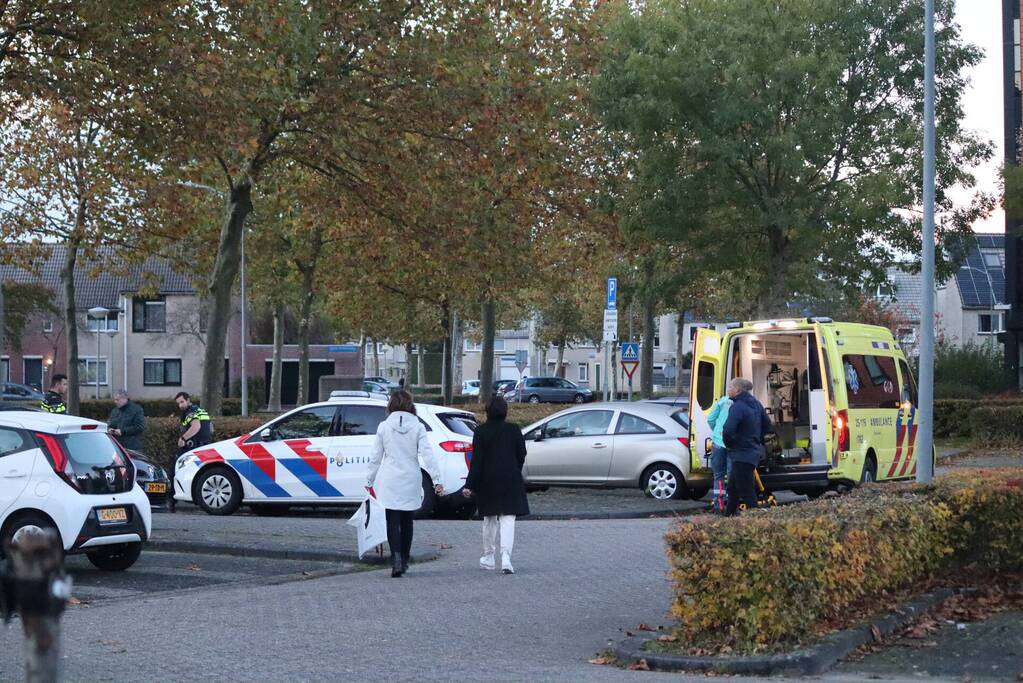 Persoon gewond bij botsing tussen twee auto's