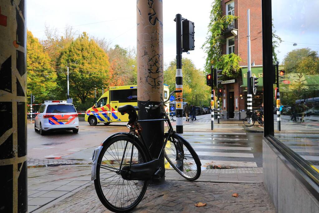 Persoon op fiets aangereden door auto