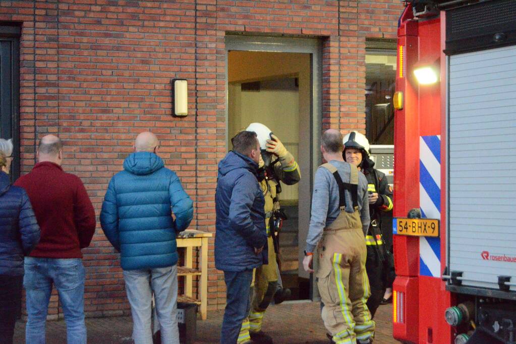 Magnetron vat vlam in keuken