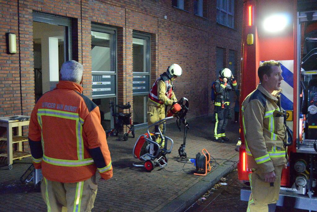 Magnetron vat vlam in keuken