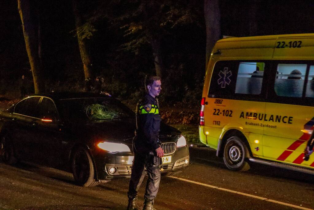Voetganger ernstig gewond na ongeval met personenauto