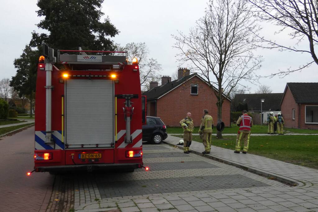 Brandweer doet onderzoek naar gaslucht
