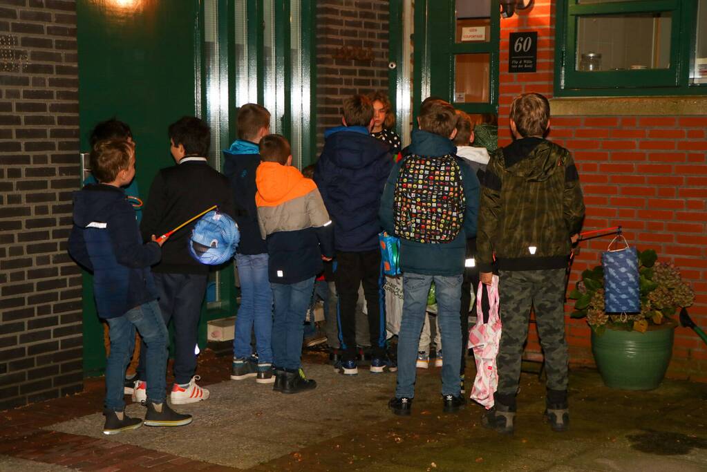 Kinderen langs de deuren voor Sint-Maarten