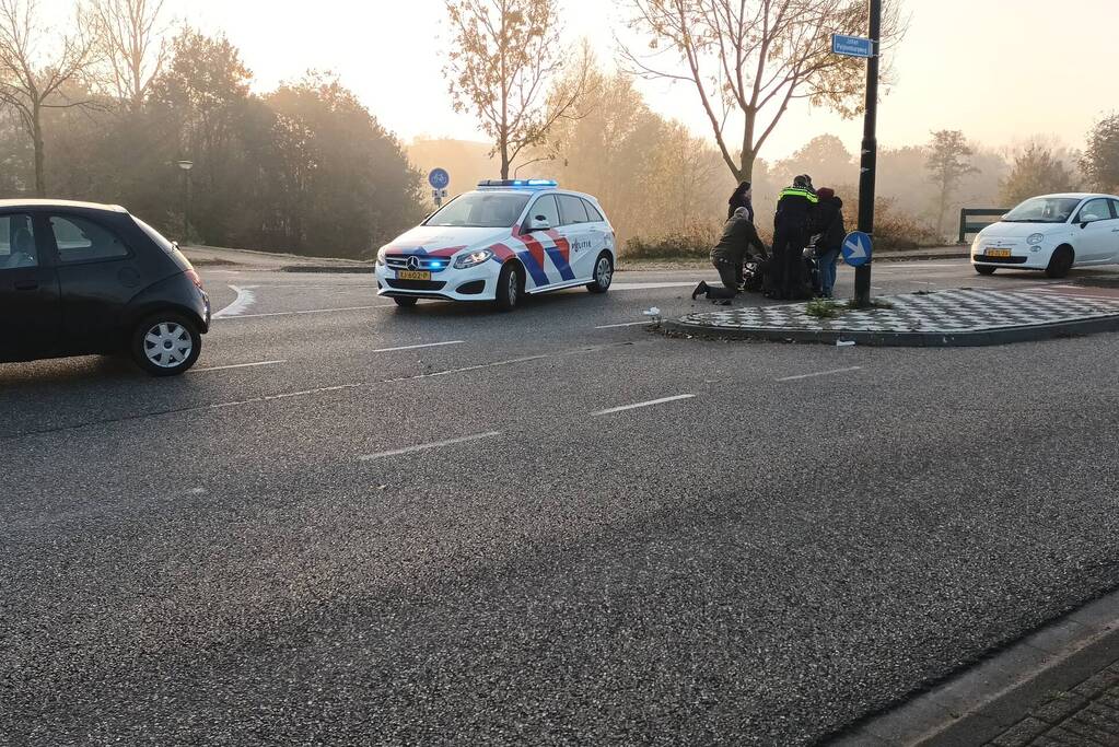 Scootmobiel valt om bestuurder gewond