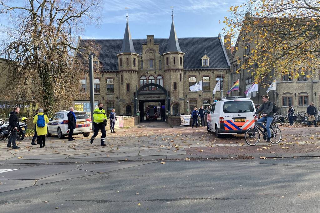 Bedrijfsverzamelgebouw ontruimd na afgaan brandalarm