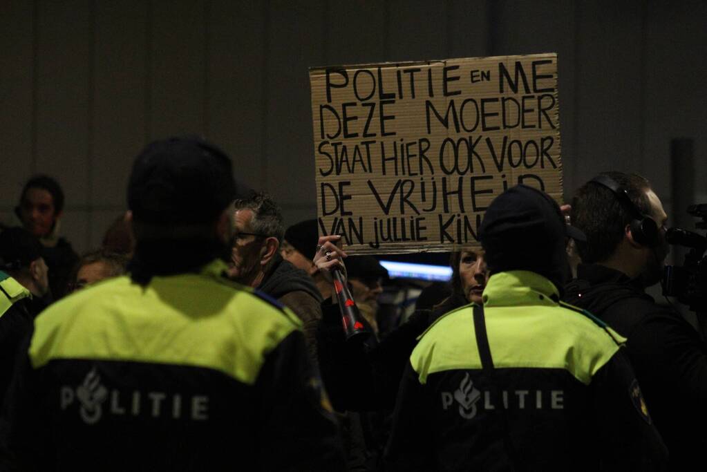 Honderden personen aanwezig bij lawaai protest