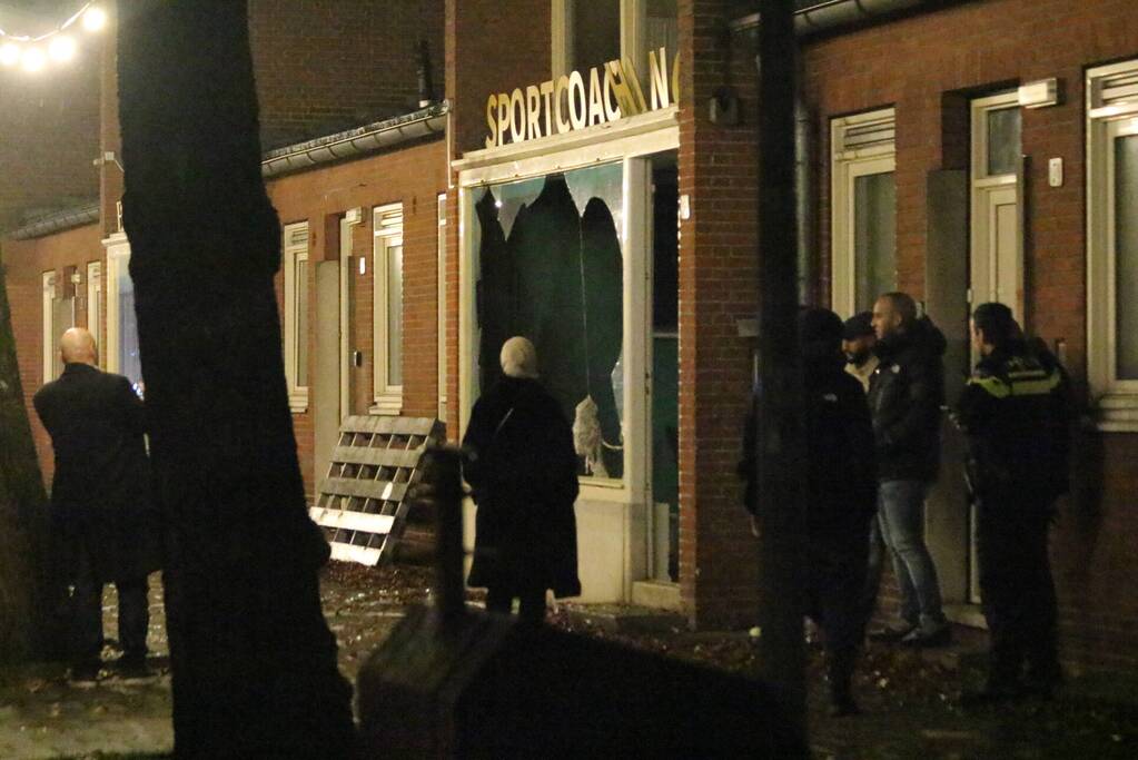 Twee panden beschadigd na explosies