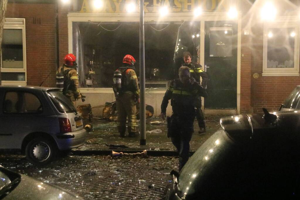 Twee panden beschadigd na explosies