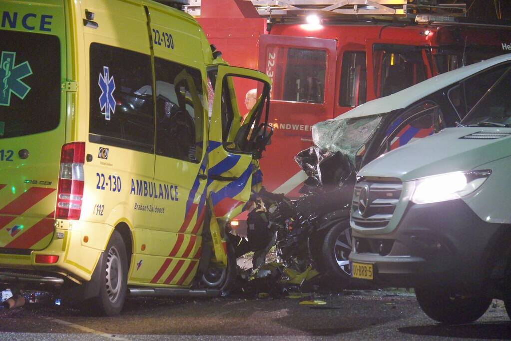 Drie slachtoffers overleden door ongeval tussen ambulance en personenauto