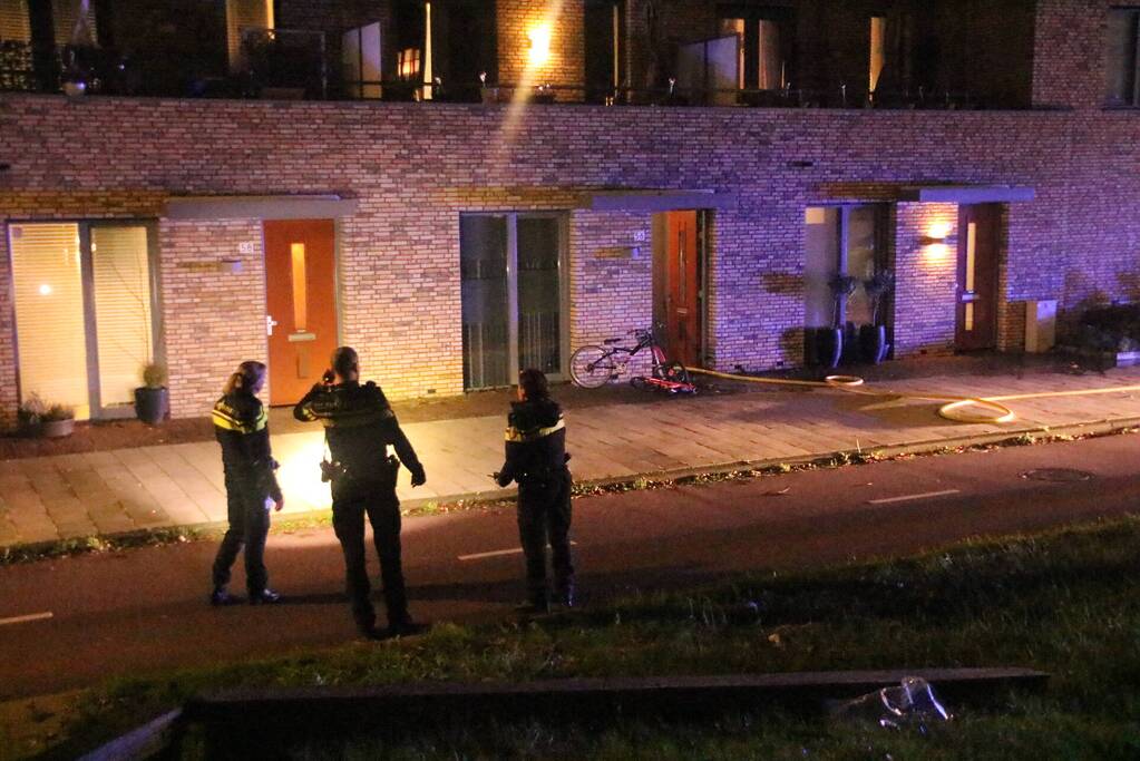 Veel bekijks bij brand in woning