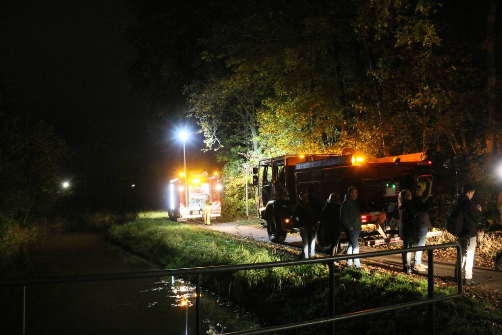 Uitslaande brand in gebouw voormalige schaatsbaan