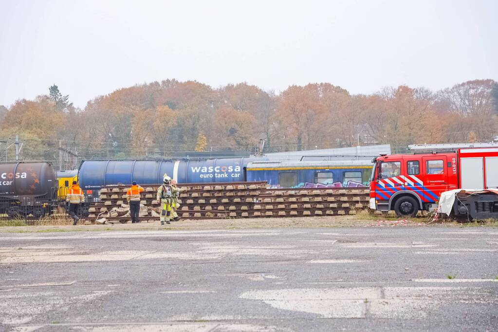 Mogelijk brand in trein bij De Rijtuigenloods