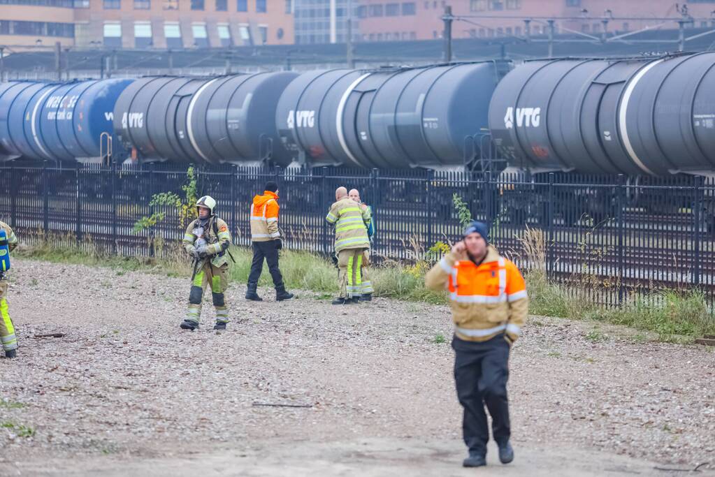 Mogelijk brand in trein bij De Rijtuigenloods