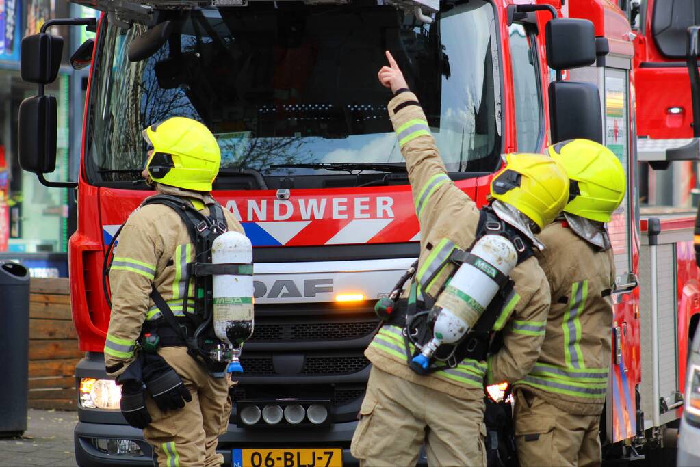 Bovenwoning geventileerd na brand