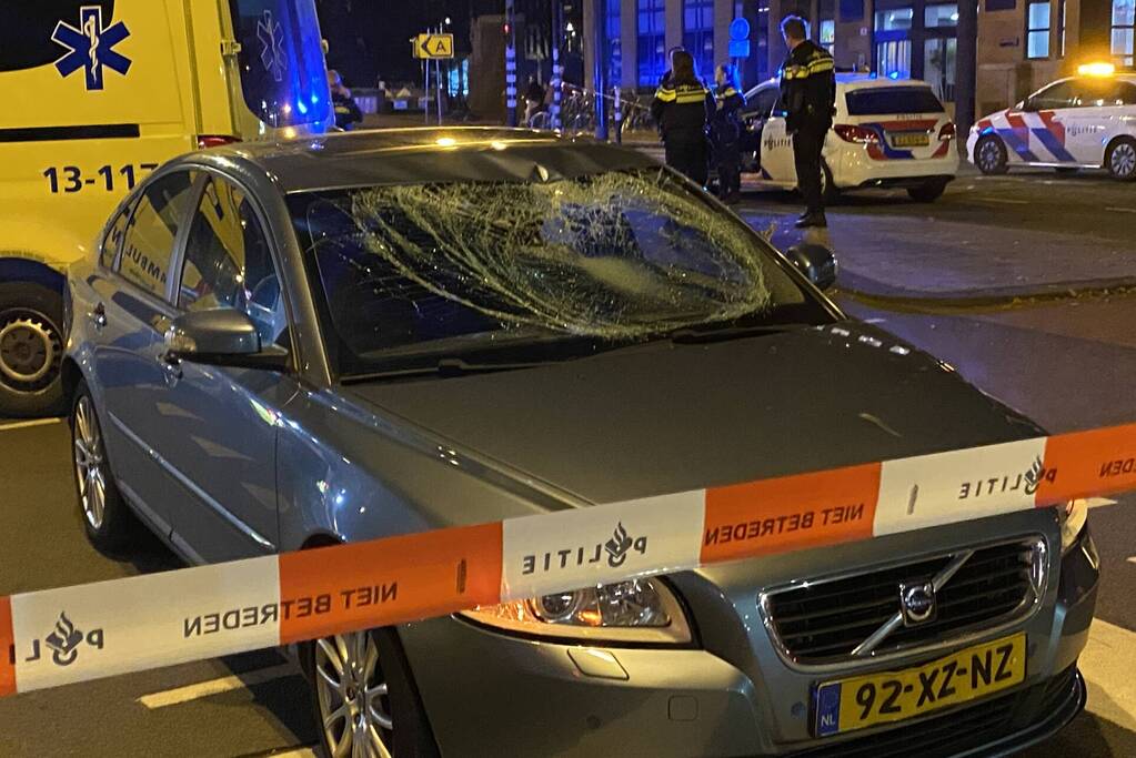 Fietser ernstig gewond bij aanrijding