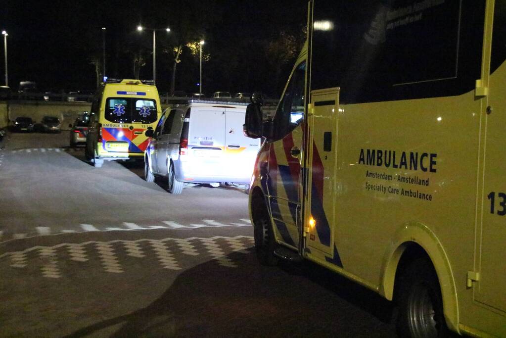 Vrouw ernstig gewond na steekpartij