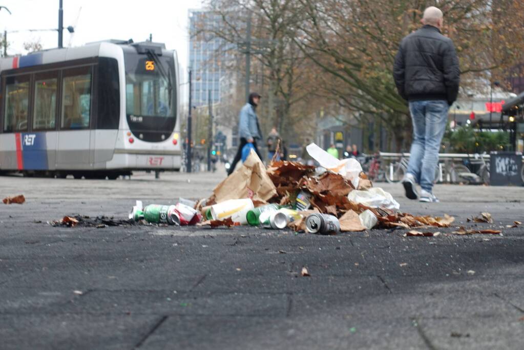 Gemeente druk met puin ruimen na rellen