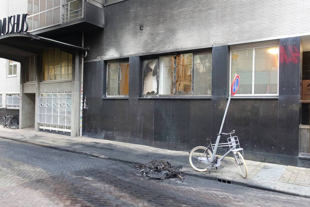 Gemeente druk met puin ruimen na rellen