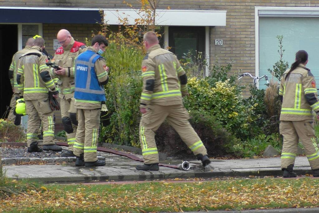 Brandweer pompt woning vol water leeg