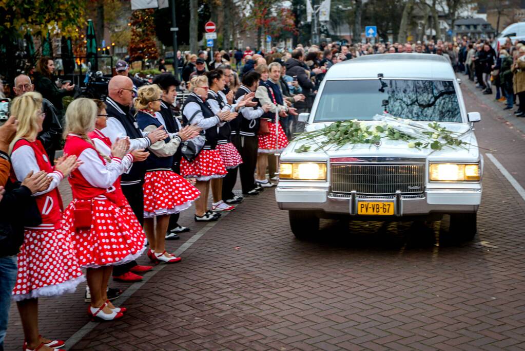 Afscheidsdienst van Mark Elbers druk bezocht
