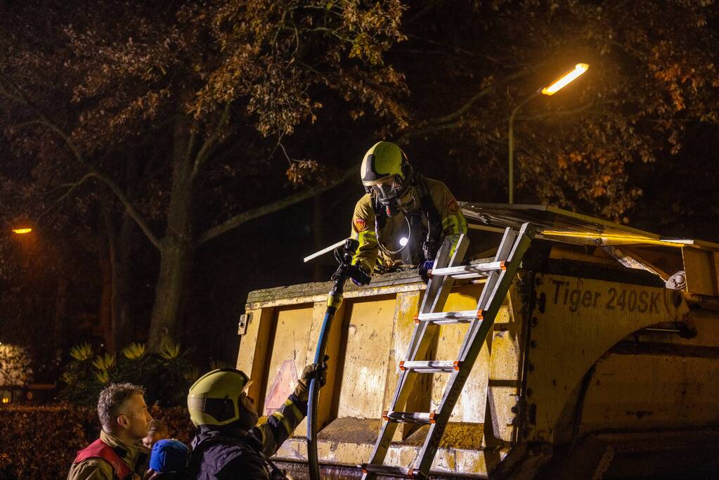 Brand in aanhanger van tractor