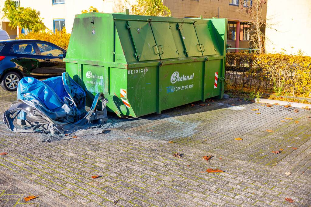 Vernieling en brandstichting in Kattenbroek