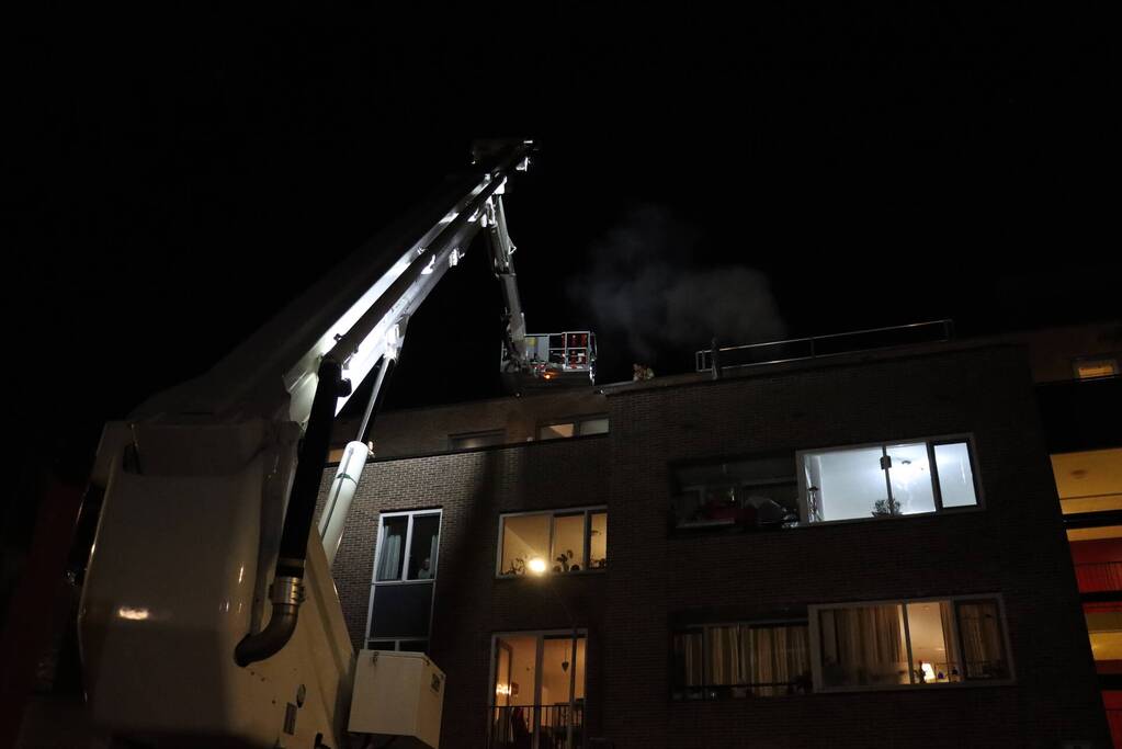 Veel rookontwikkeling bij keukenbrand