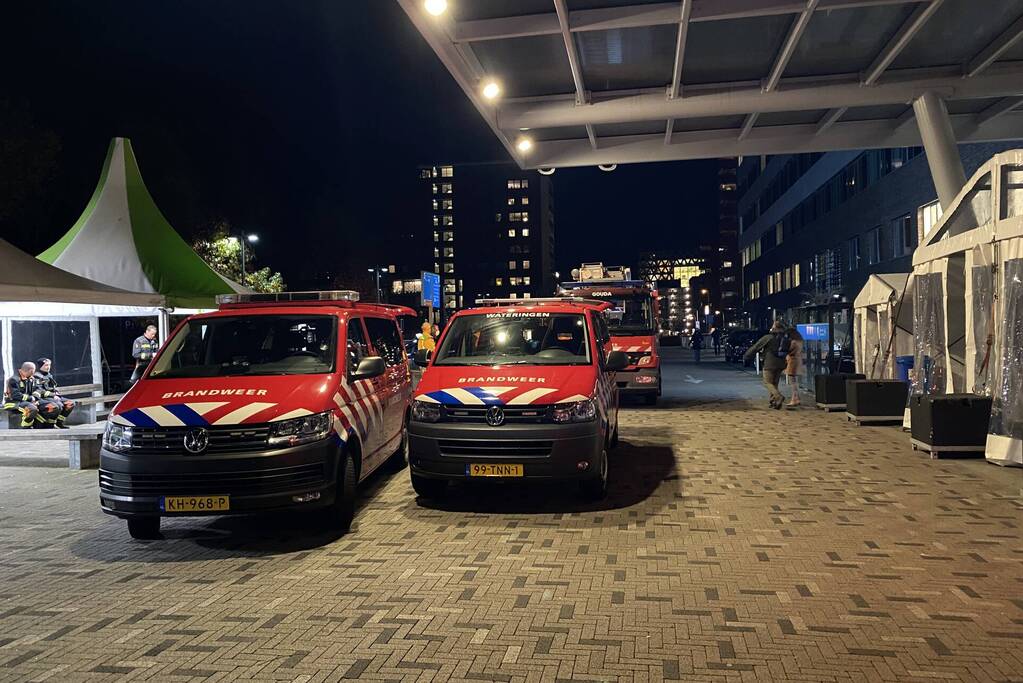 Grote brandweerinzet na vreemde lucht in ziekenhuis
