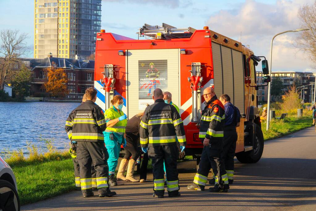 Kind komt vast te zitten tussen spaken van fiets