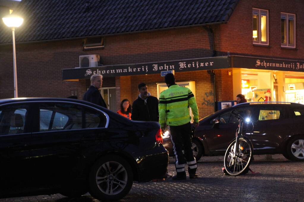 Verkeershinder door ongeval op kruising