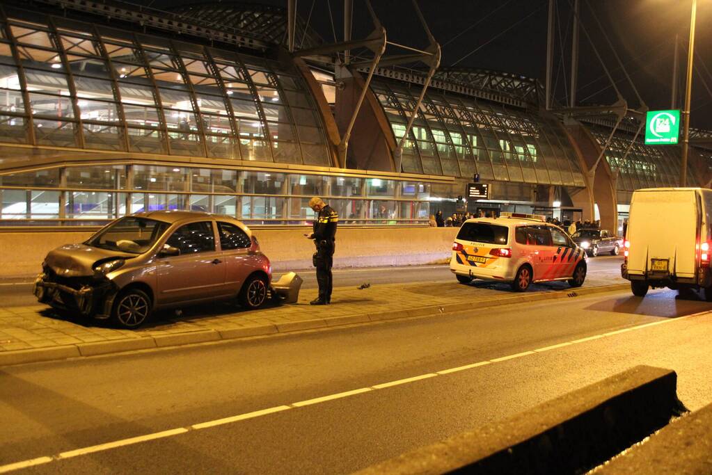 Veel schade aan auto na botsing