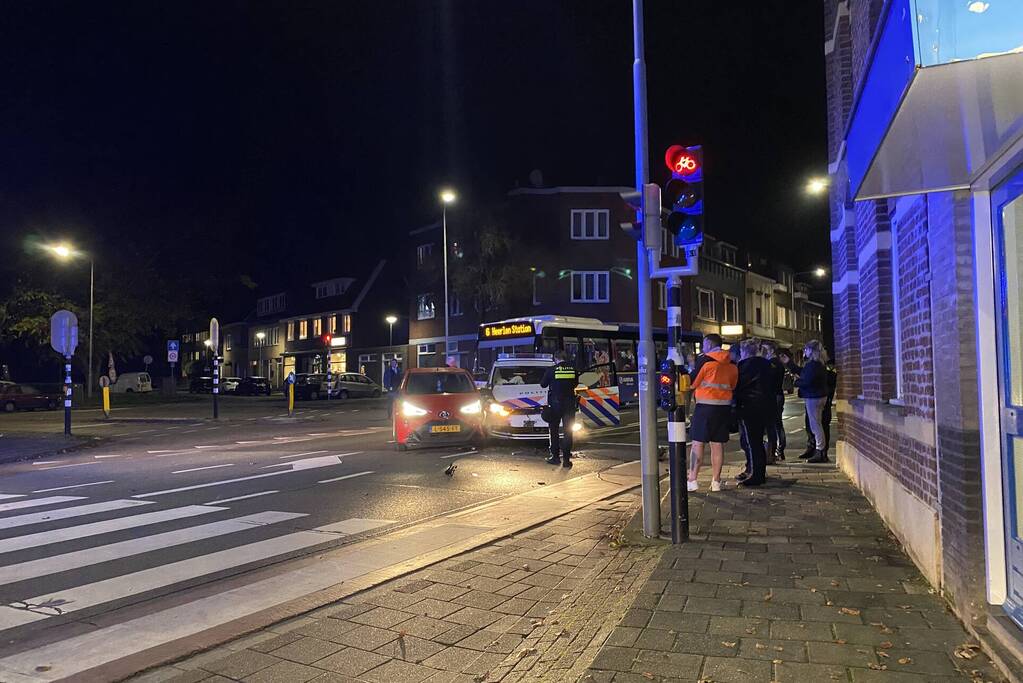 Politieagenten gewond na ongeval