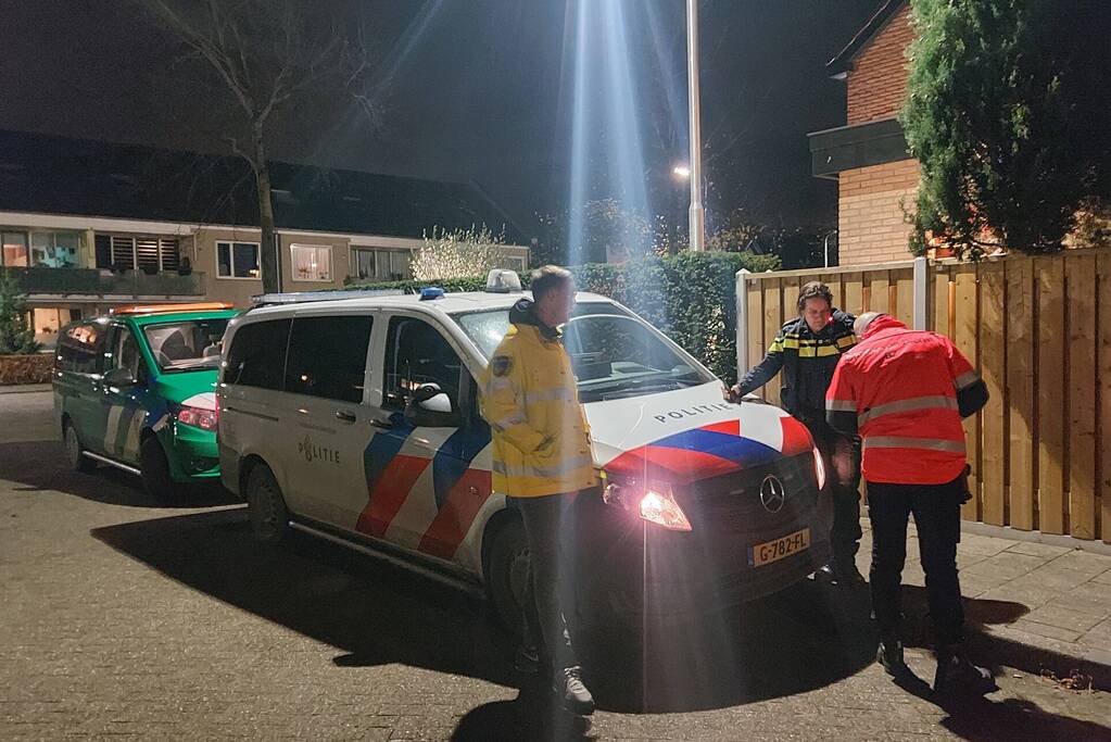 Diesellucht door brandstoflekkage in vrachtwagen