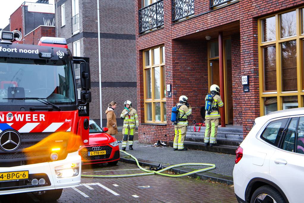 Keukenapparatuur vat vlam