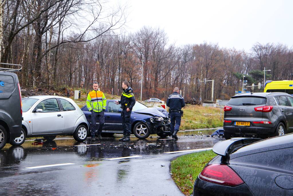 Vier personen gewond bij ongeval