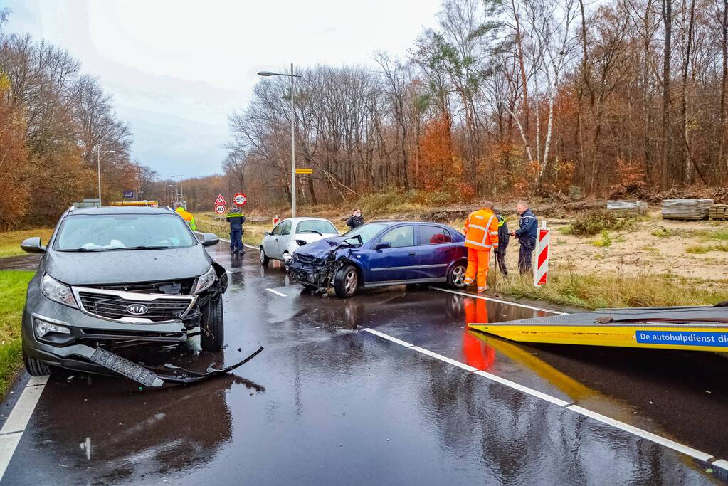 Vier personen gewond bij ongeval