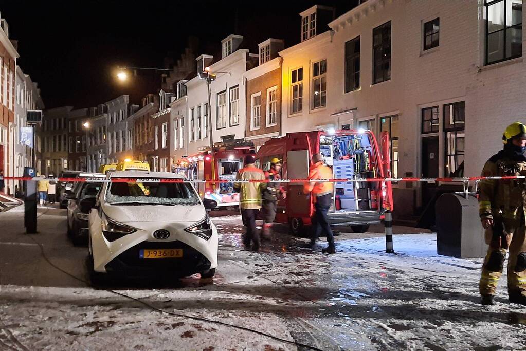 Persoon bedolven in put