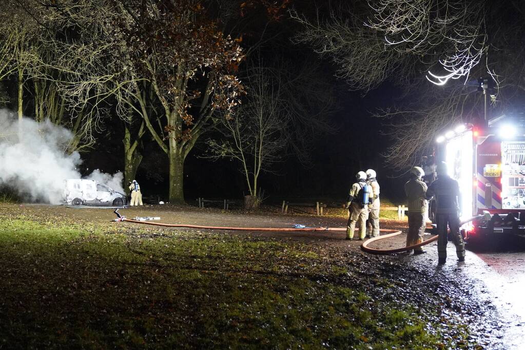Gestolen busje uitgebrand teruggevonden