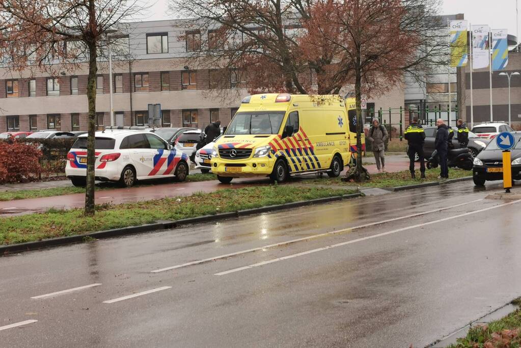 Scooterrijder aangereden op fietspad