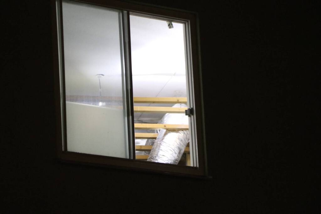 Hennepkwekerij aangetroffen in appartement