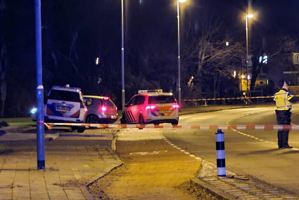 Auto klemgereden na achtervolging