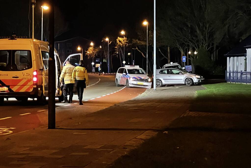 Auto klemgereden na achtervolging