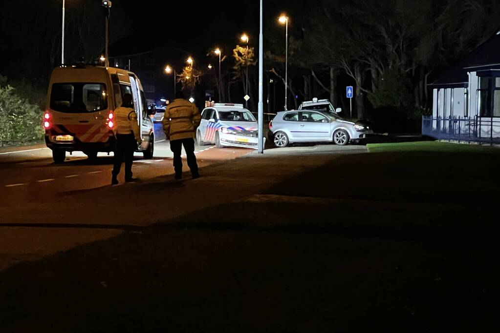 Auto klemgereden na achtervolging