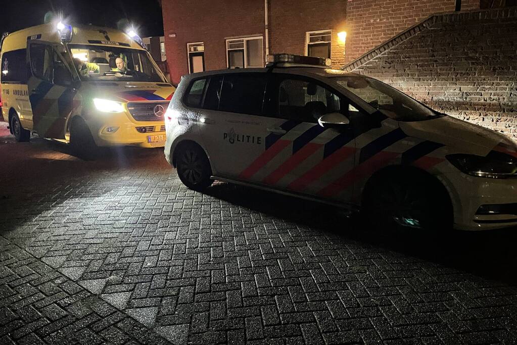 Gewonde bij steekpartij in woning