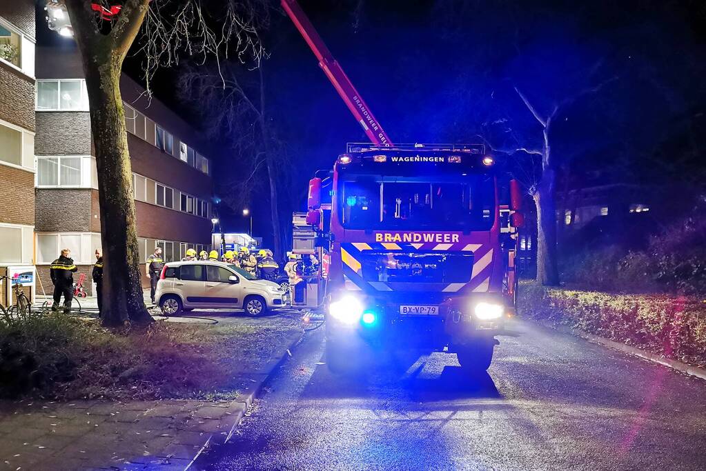 Veel rook bij brand in appartementencomplex