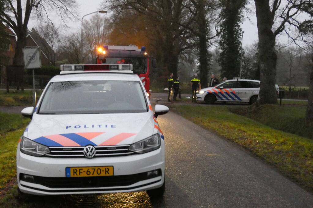 Hulpdiensten ingezet voor woningbrand
