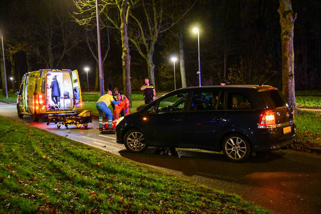 Voetganger zwaargewond bij aanrijding